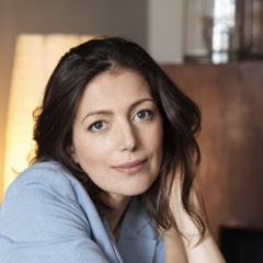 Lucía M.